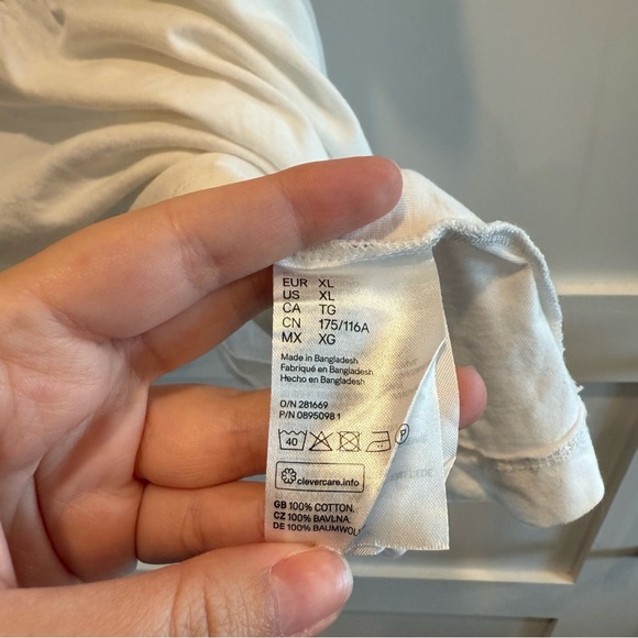 H&M XL White Short Sleeve Top - Picture 5 of 6